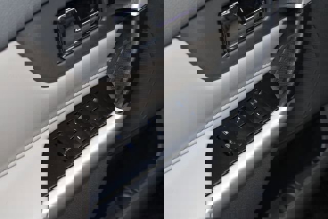 Used 2014 Ford Edge Limited w/ Equipment Group 302A image 11