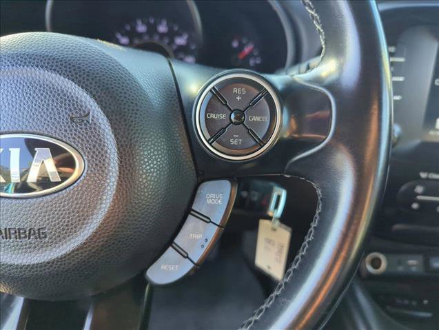 Used 2018 Kia Soul + FWD image 16