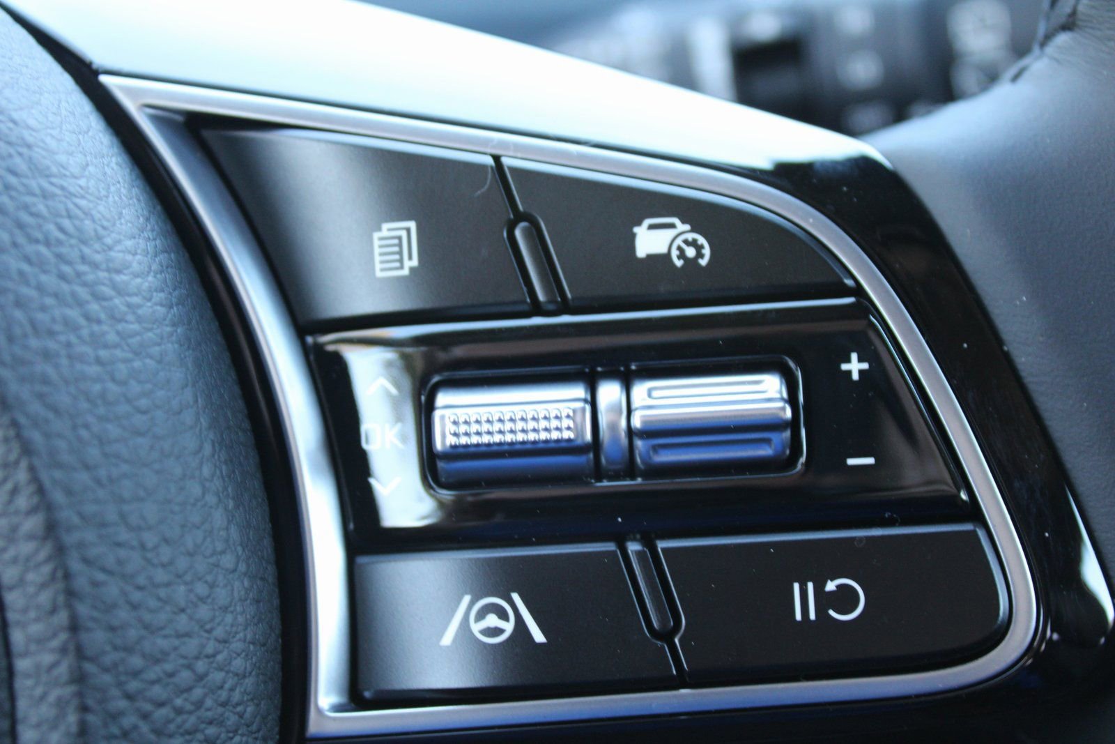 New 2026 Kia Seltos EX AWD/4WD image 29