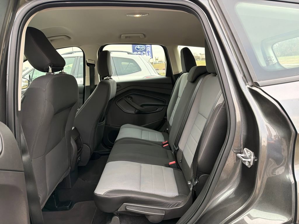 Used 2019 Ford Escape S image 18