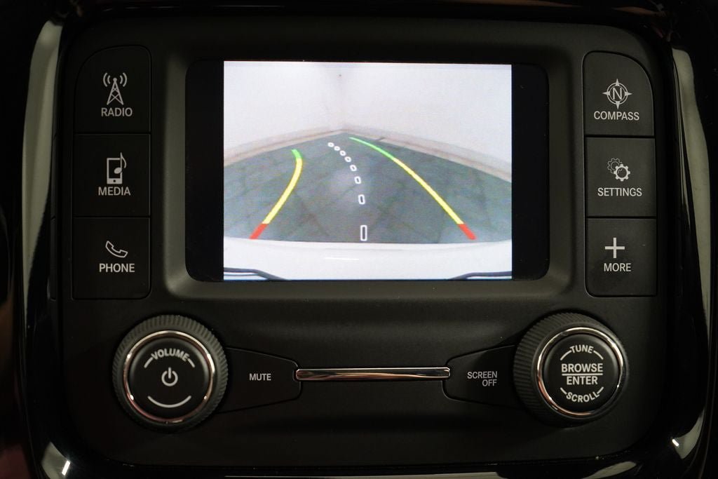 Used 2018 Jeep Compass Latitude FWD image 26