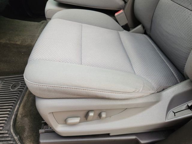 Used 2018 Chevrolet Silverado 1500 LT w/ Texas Edition image 27