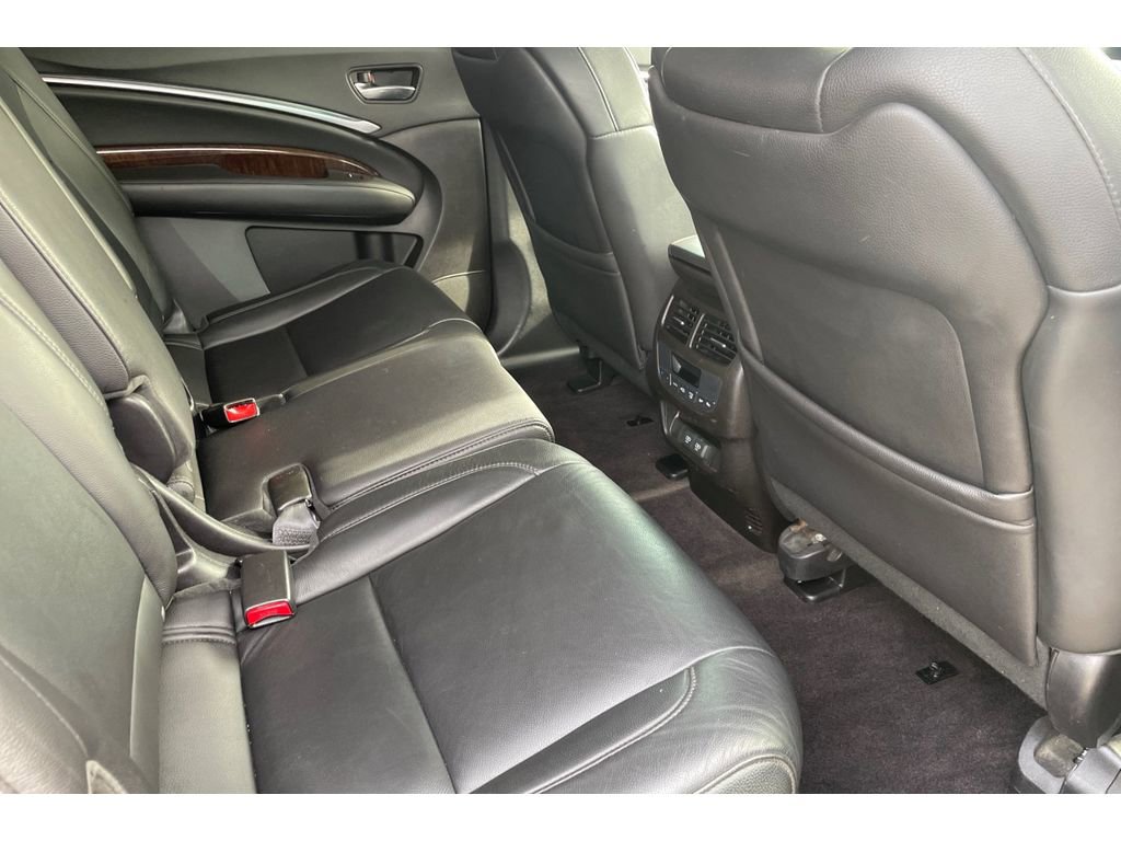 Used 2019 Acura MDX FWD image 18