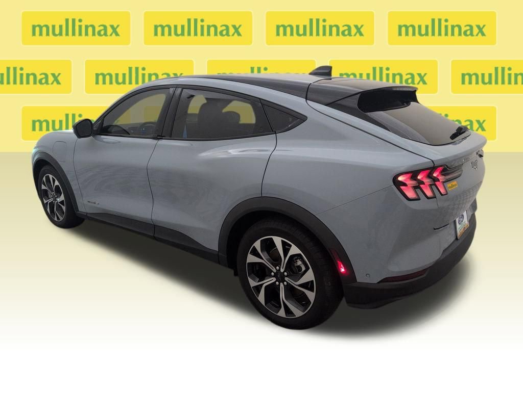 Certified 2024 Ford Mustang Mach-E Select w/ Comfort Package Lite image 9