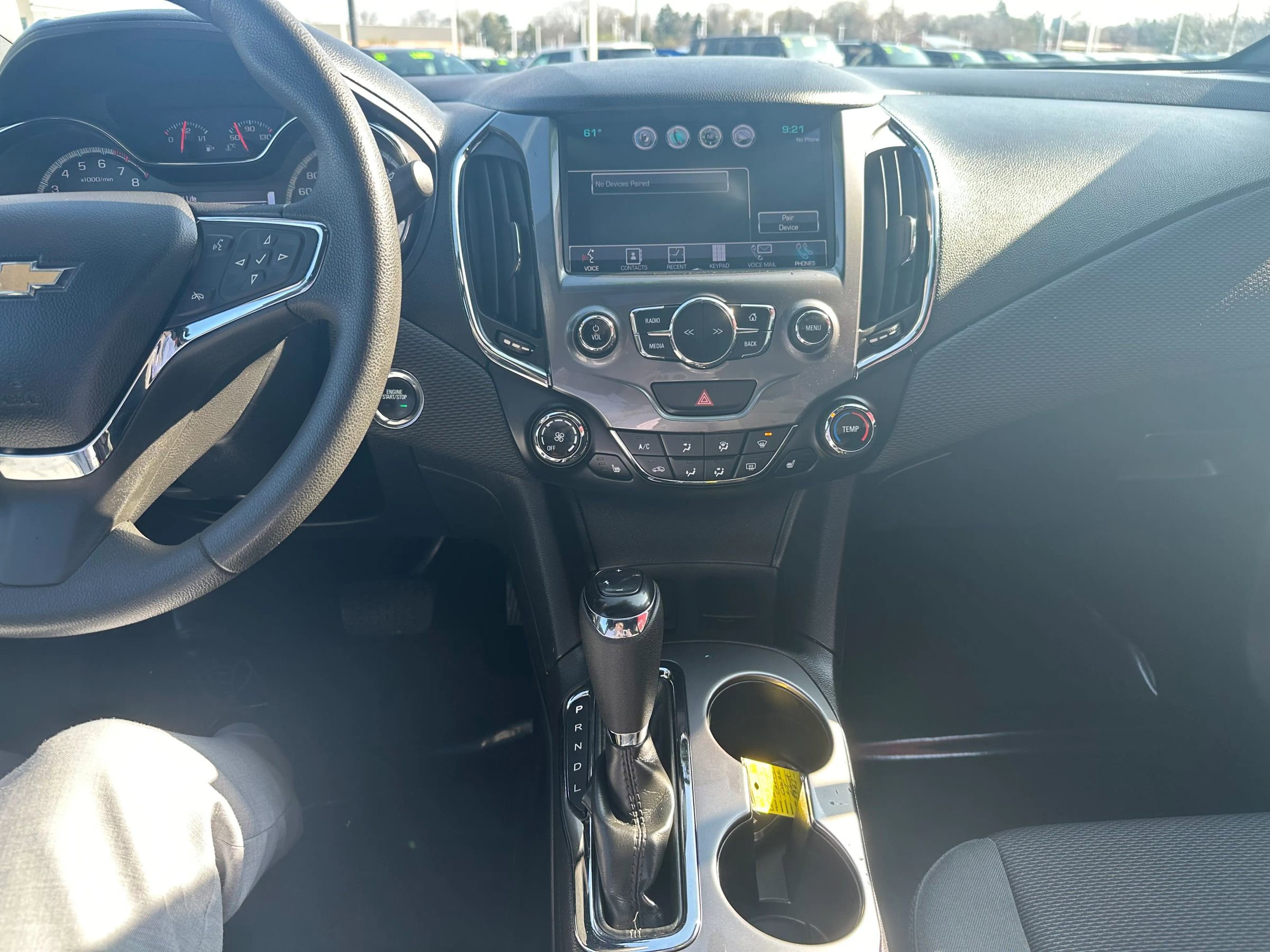 Used 2017 Chevrolet Cruze LT w/ LT True North Edition FWD image 35
