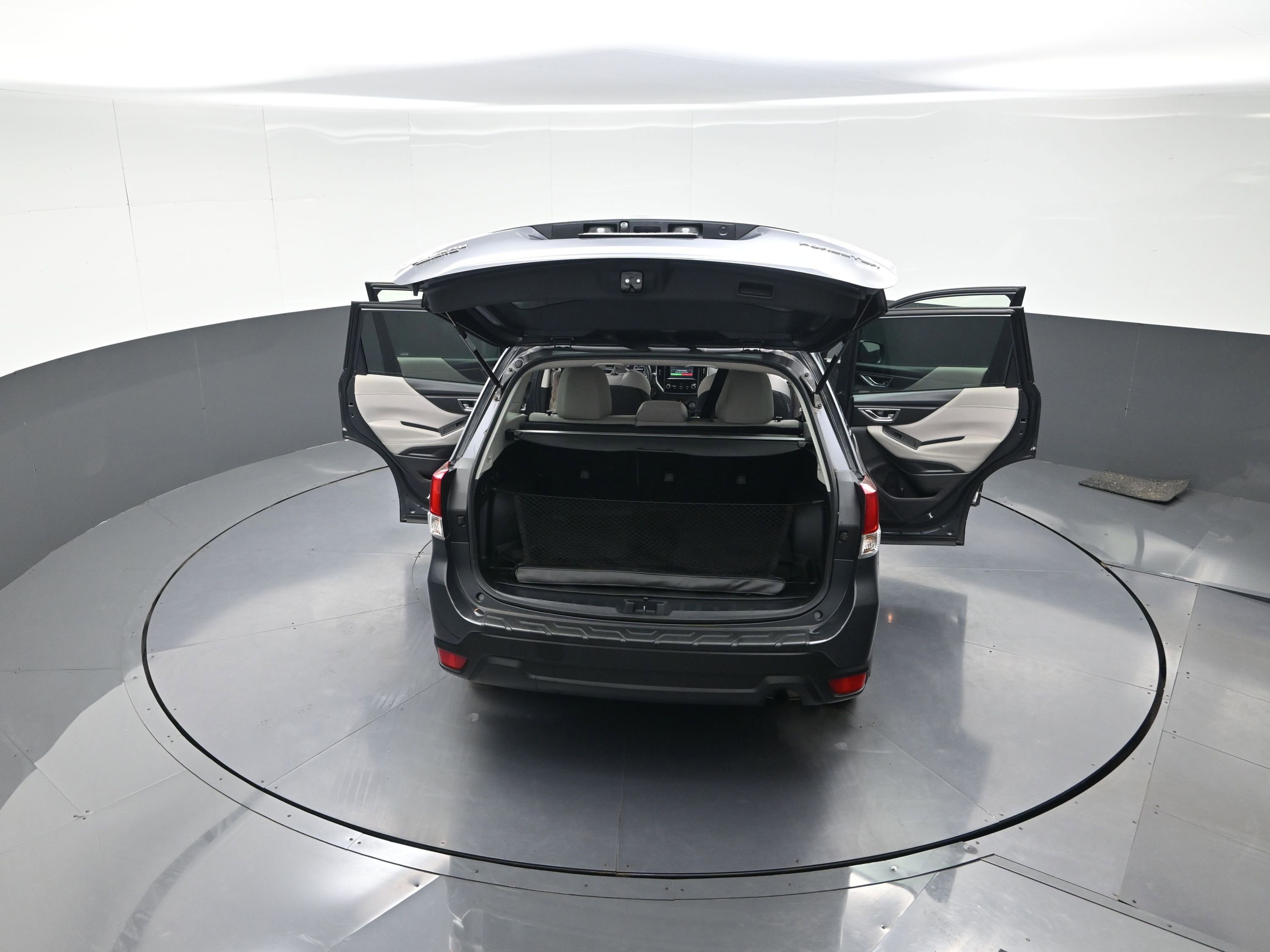 Used 2023 Subaru Forester Premium image 13