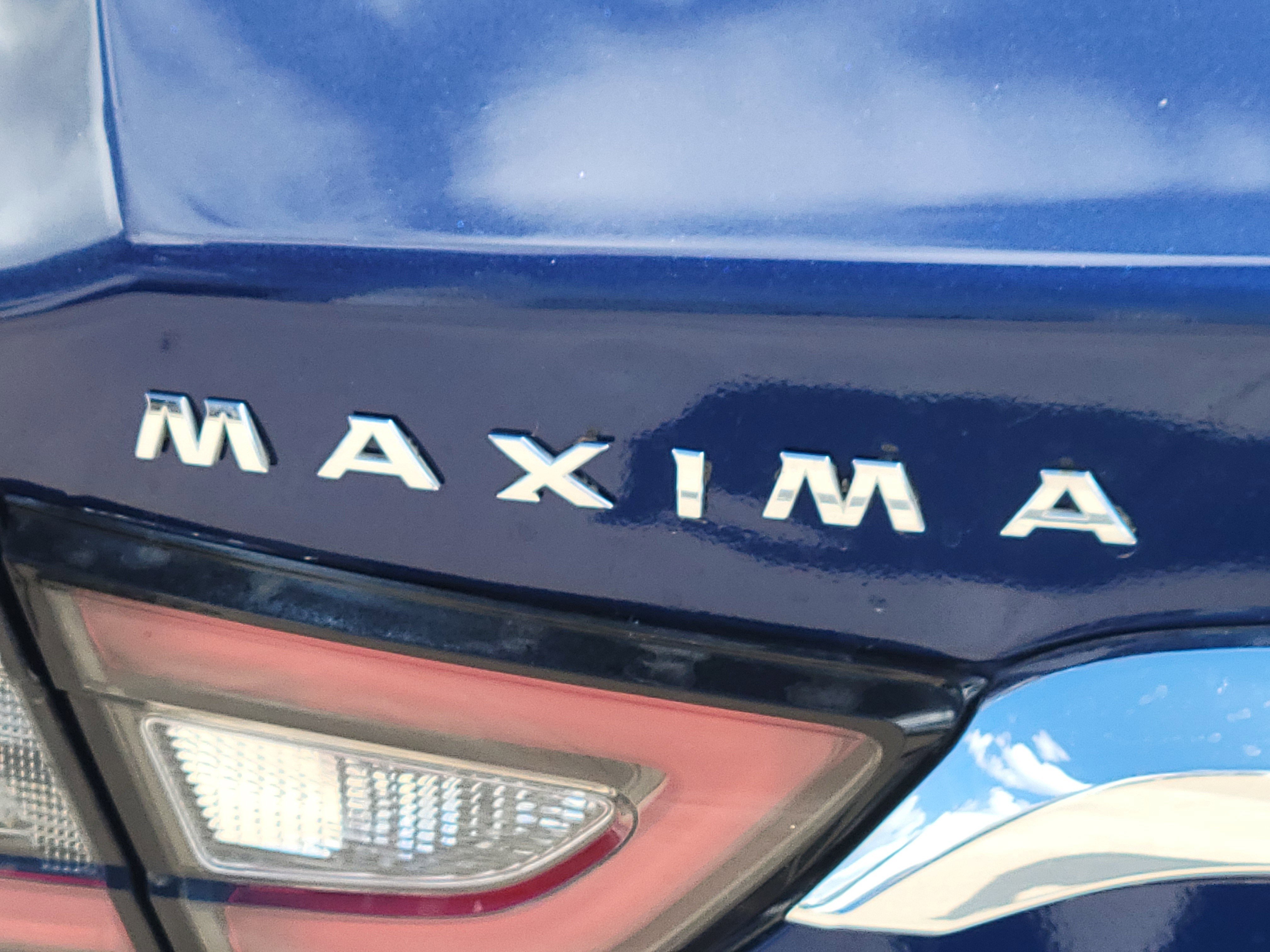 Used 2023 Nissan Maxima SV w/ Floor Mat Group image 12