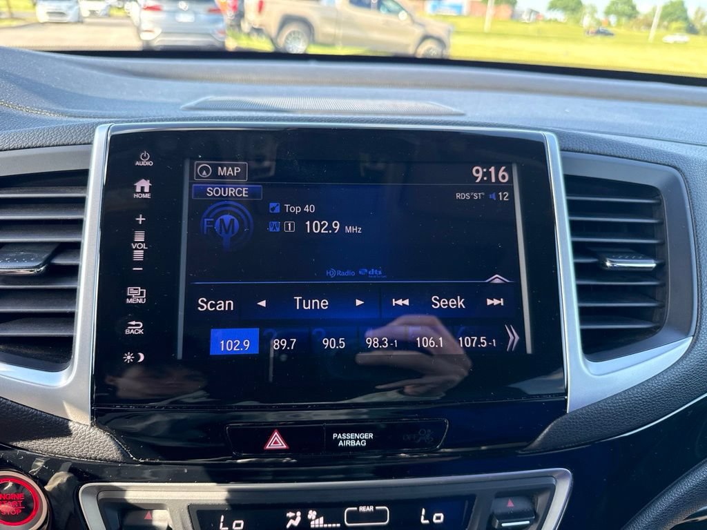 Used 2017 Honda Pilot Elite image 26