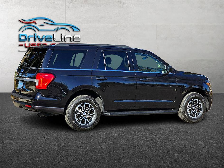 Used 2024 Ford Expedition XLT image 6