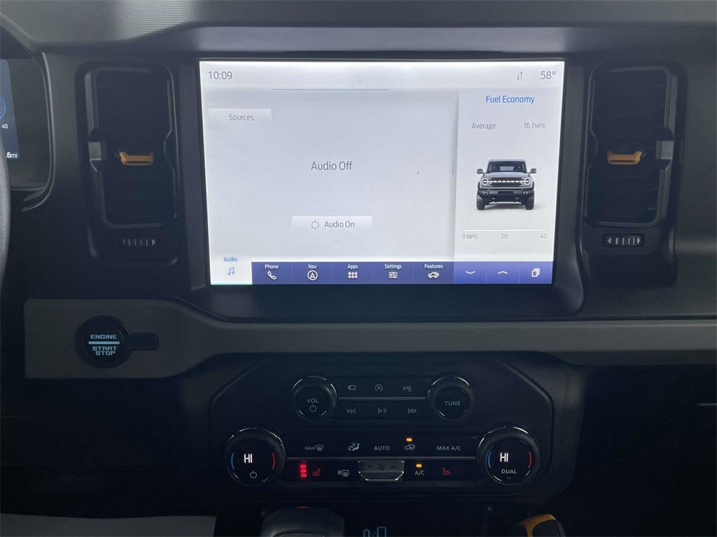 Used 2023 Ford Bronco Badlands image 22