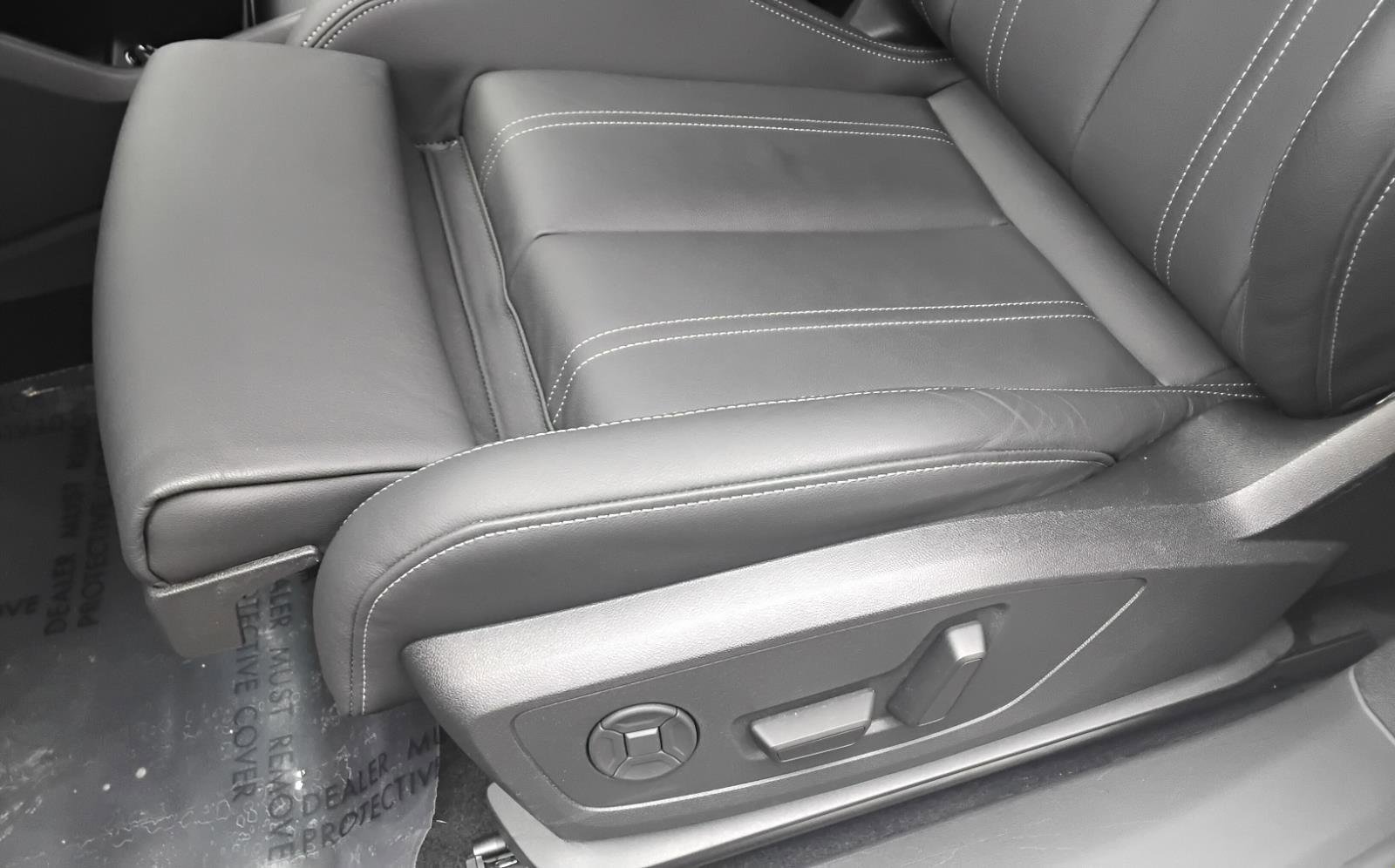 Certified 2025 Audi Q4 e-tron Premium Plus w/ Premium Plus image 15