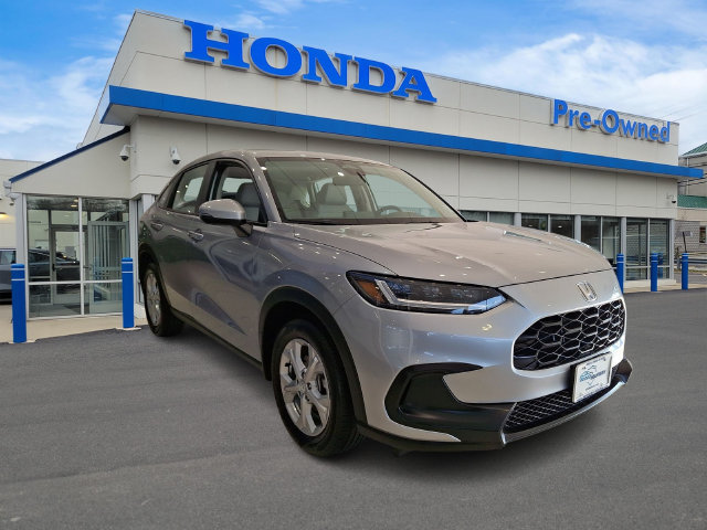 Used 2023 Honda HR-V LX image 3