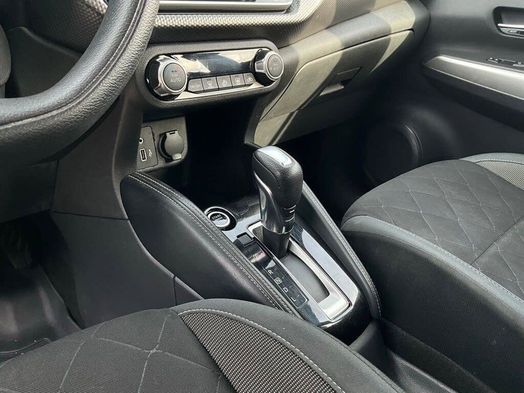 Used 2020 Nissan Kicks SV image 19