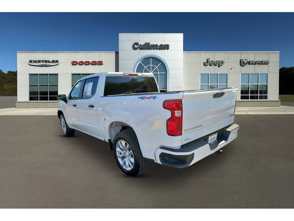 Used 2023 Chevrolet Silverado 1500 Custom AWD/4WD image 5
