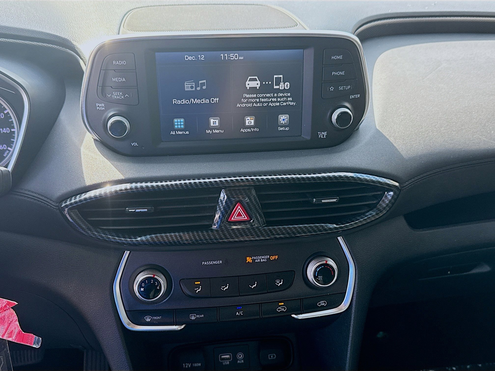 Used 2020 Hyundai Santa Fe SE w/ Cargo Package image 10