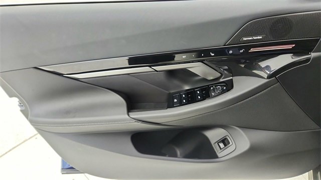 Used 2026 BMW 530i image 34