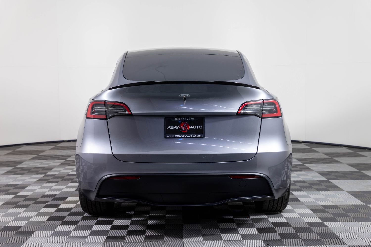 Used 2025 Tesla Model Y Long Range image 6