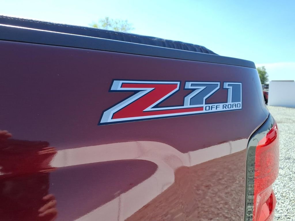 Used 2014 Chevrolet Silverado 1500 LT image 32
