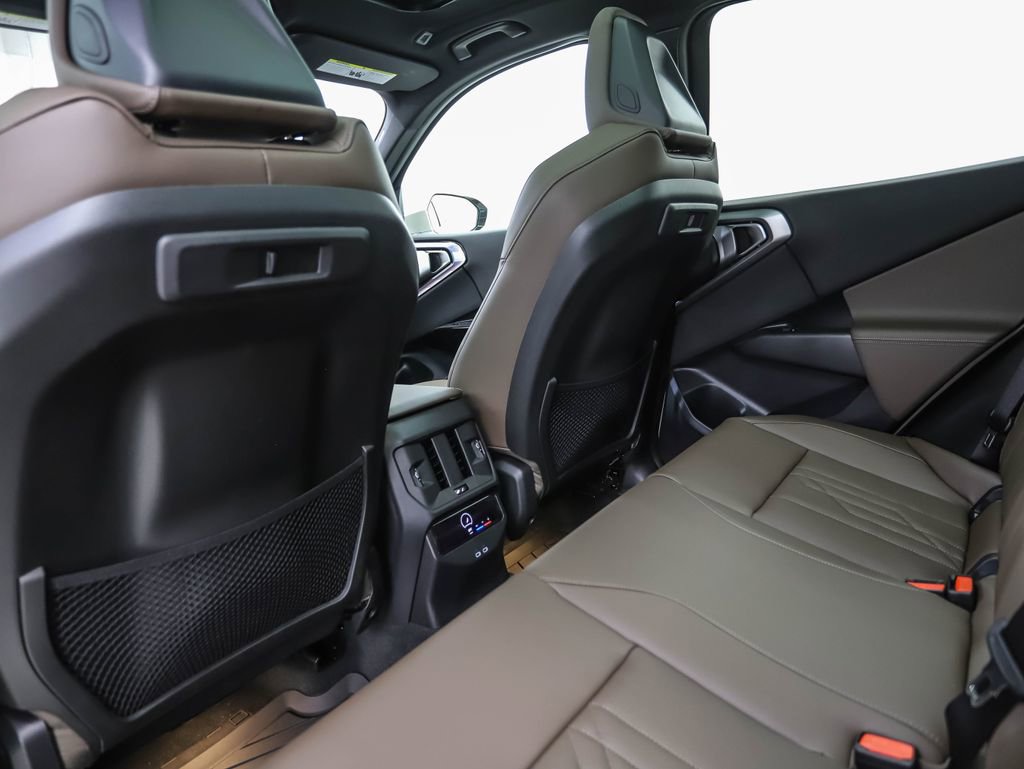 Used 2026 BMW X3 xDrive30 w/ Convenience Package image 19