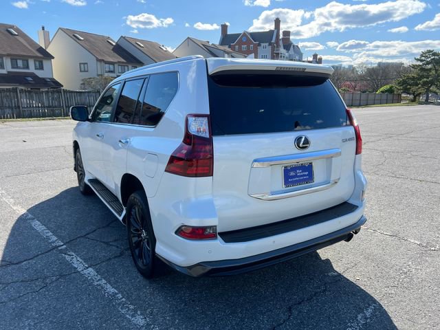 Used 2022 Lexus GX 460 Luxury w/ Sport Design Package AWD/4WD image 9