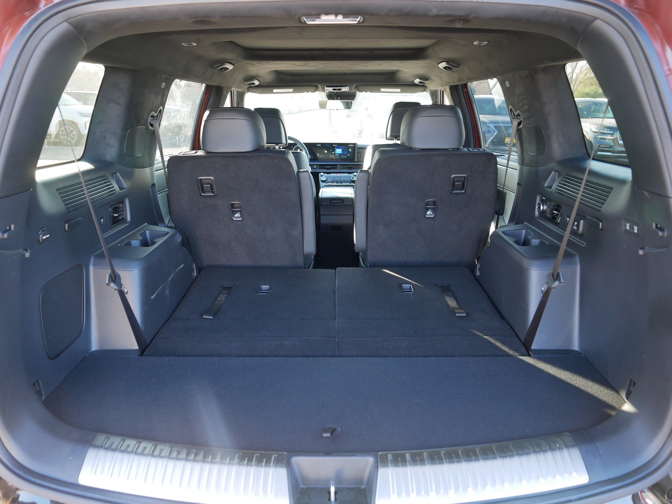 Used 2025 Hyundai Santa Fe Calligraphy image 18