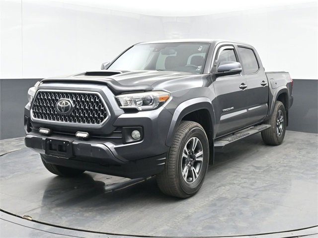 Used 2019 Toyota Tacoma TRD Sport image 5