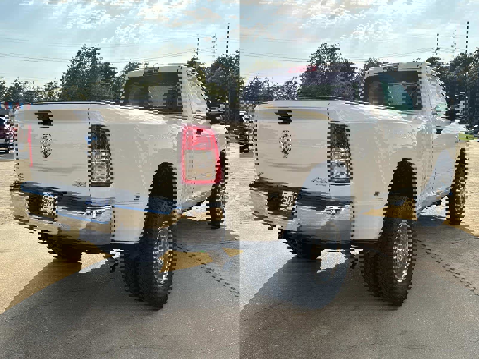 Used 2024 RAM 3500 Tradesman w/ Chrome Appearance Group image 12