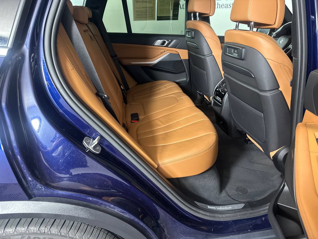 Used 2019 BMW X5 xDrive40i w/ Convenience Package AWD/4WD image 15