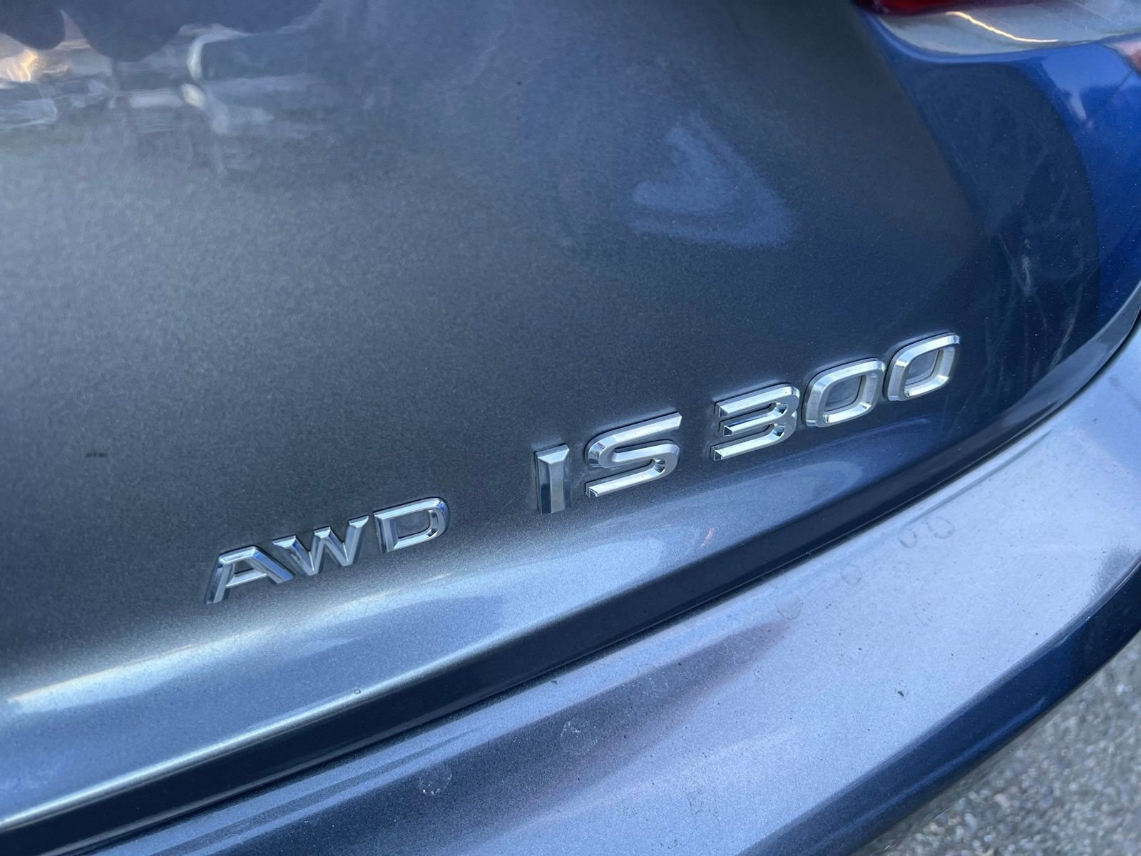 Used 2016 Lexus IS 300 AWD w/ F Sport Package image 6