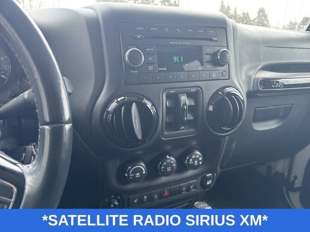 Used 2017 Jeep Wrangler Unlimited Sahara image 10