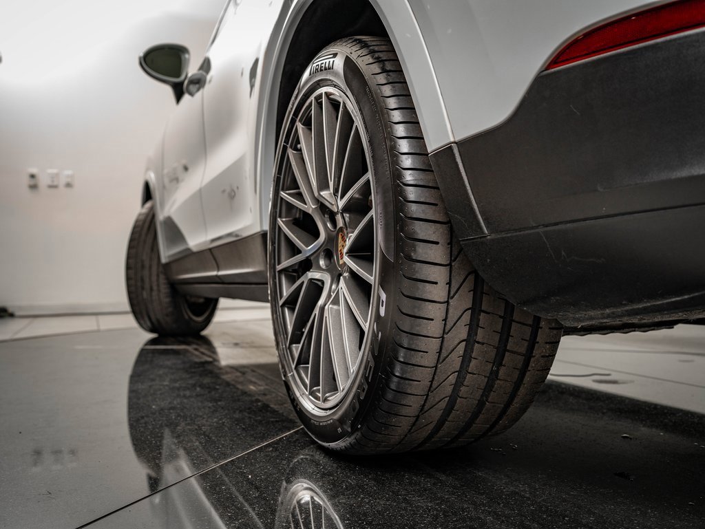 Used 2019 Porsche Cayenne S image 53