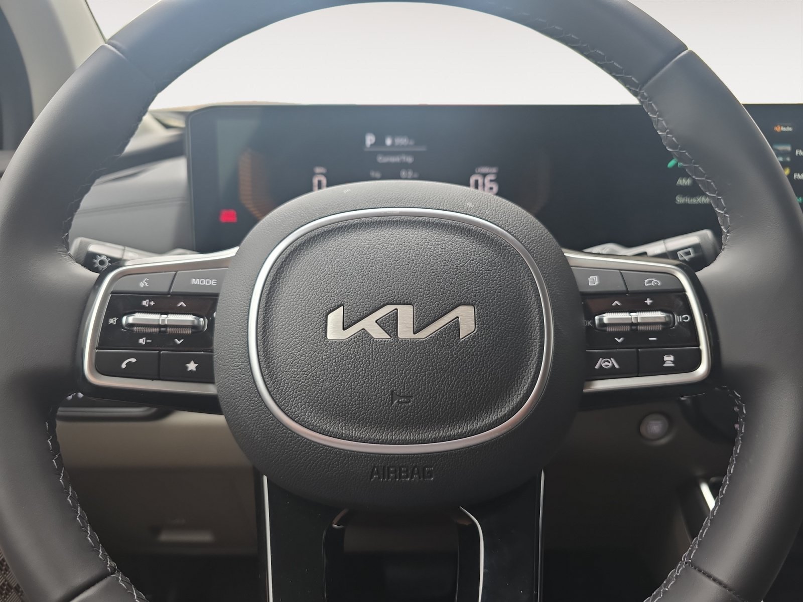 Certified 2026 Kia Carnival EX FWD image 11