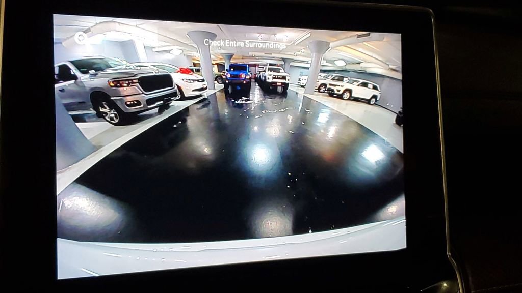 Used 2023 Jeep Compass Altitude image 25
