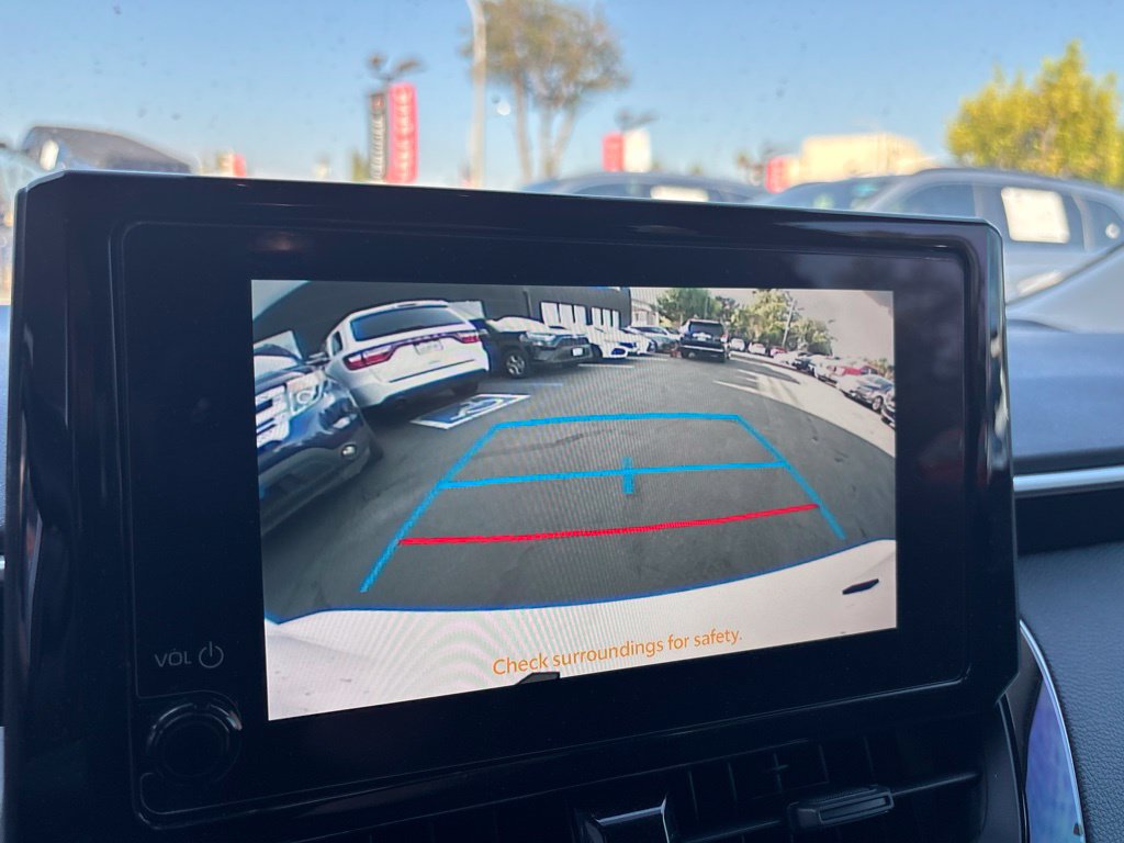 Used 2025 Toyota Corolla LE FWD image 23