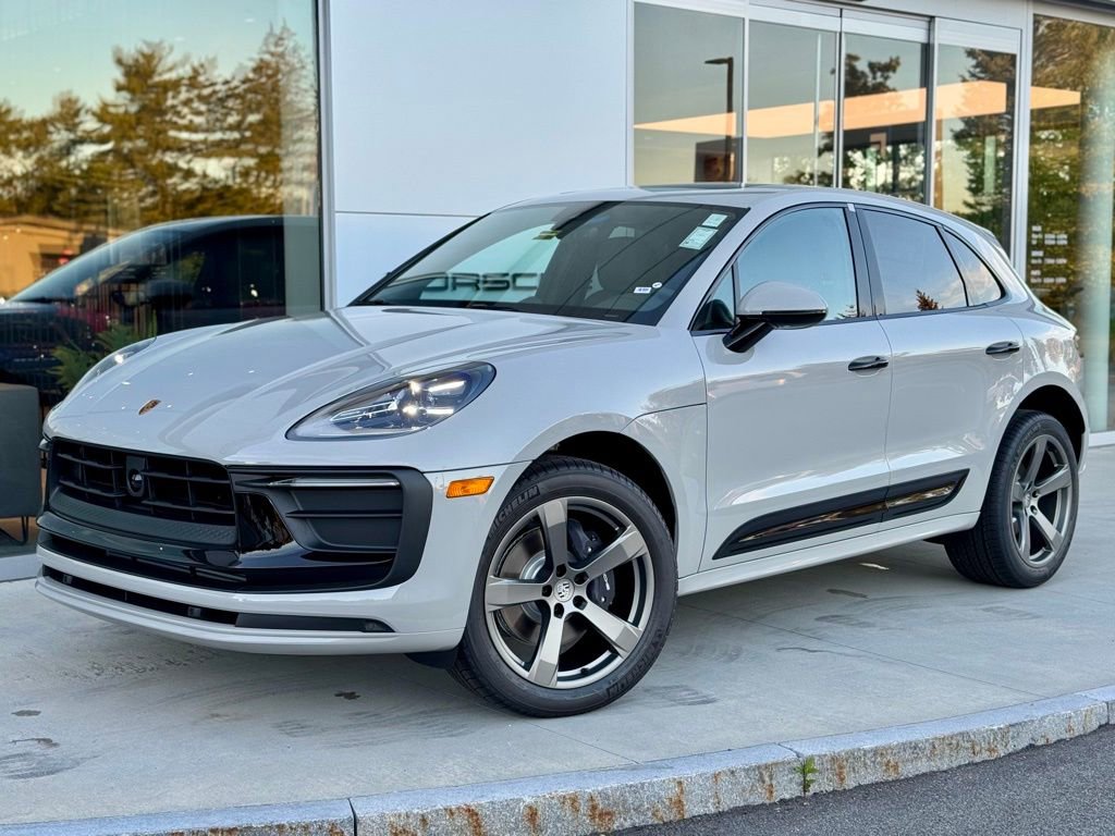 New 2026 Porsche Macan image 1