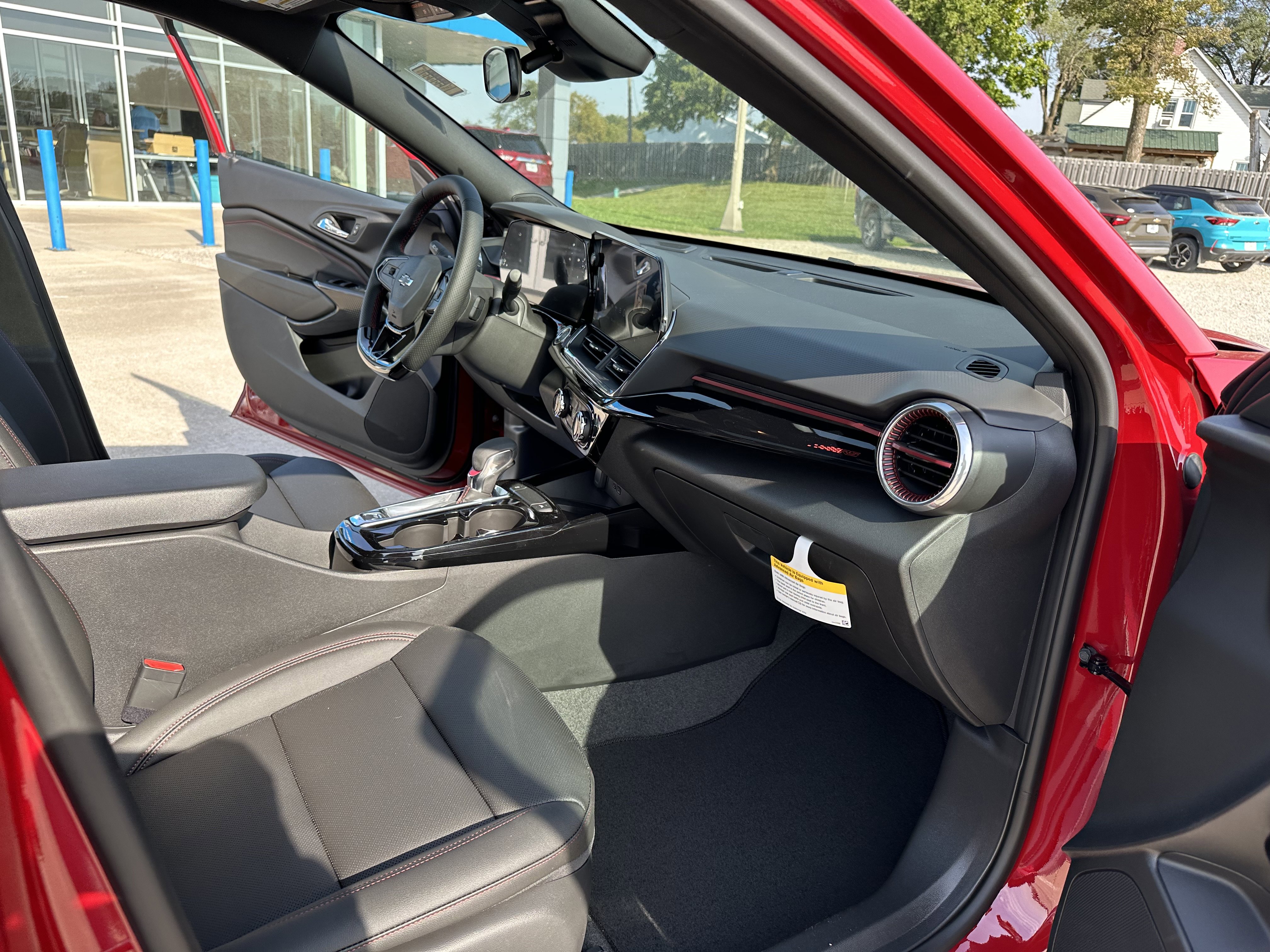 New 2026 Chevrolet Trax RS w/ Sunroof Package image 29