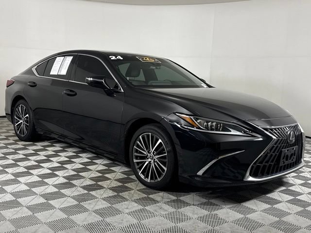 Used 2024 Lexus ES 350 w/ Premium Package FWD image 11