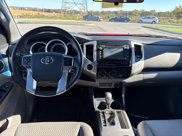 Used 2015 Toyota Tacoma 4x4 Double Cab w/ SR5 Package image 22