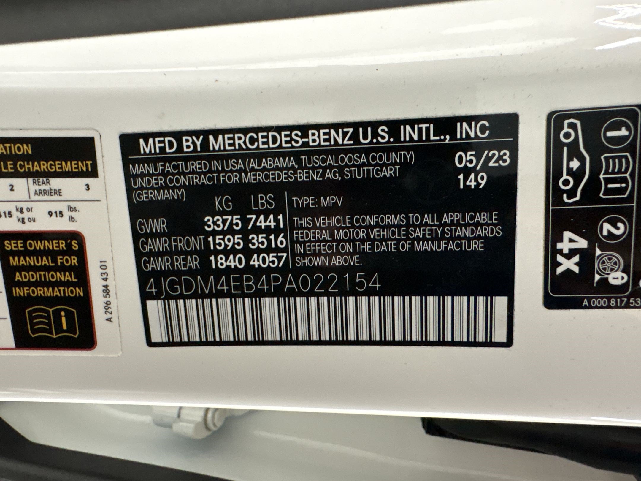 Certified 2023 Mercedes-Benz EQS 580 4MATIC SUV image 25