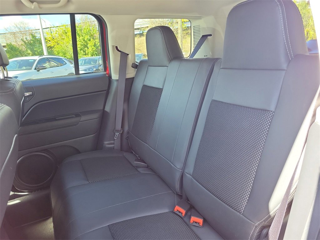 Used 2016 Jeep Patriot Sport w/ Power Value Group image 9