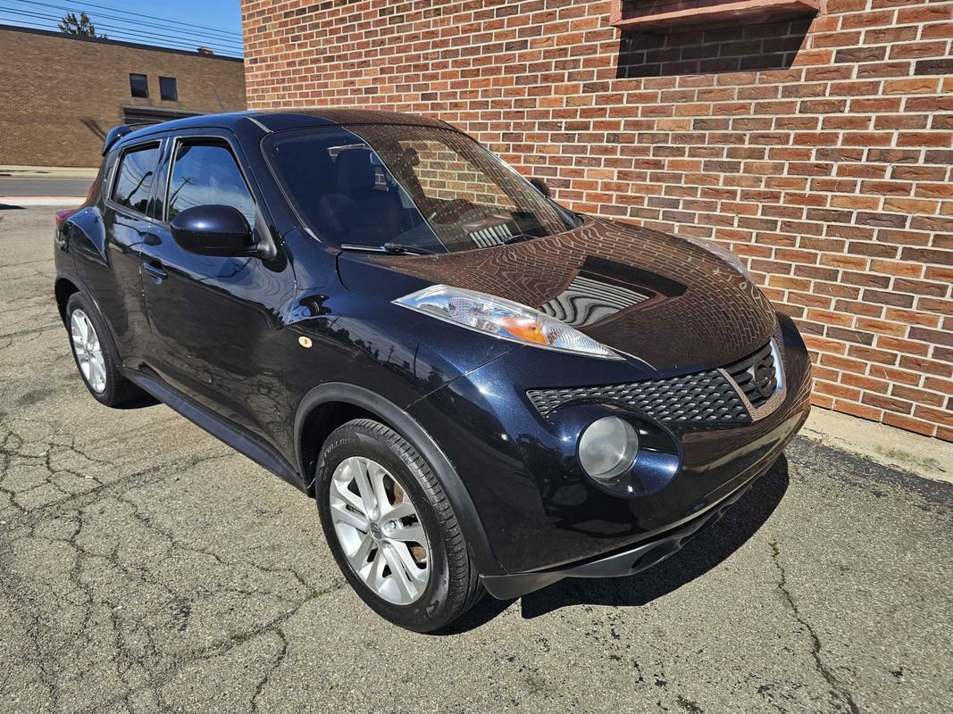 Used 2014 Nissan Juke SV AWD/4WD image 11