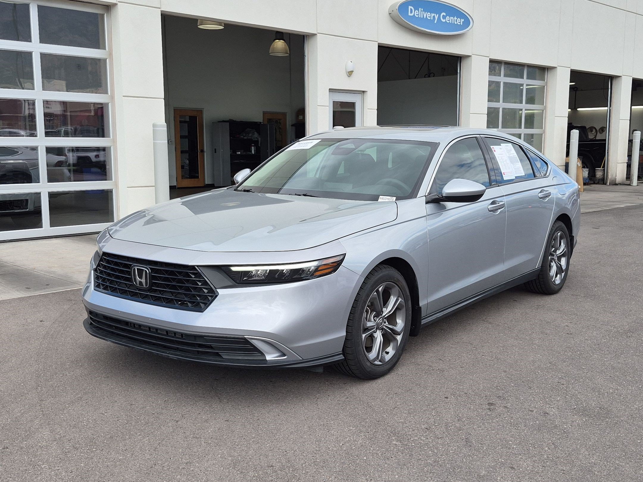 Used 2024 Honda Accord EX image 11