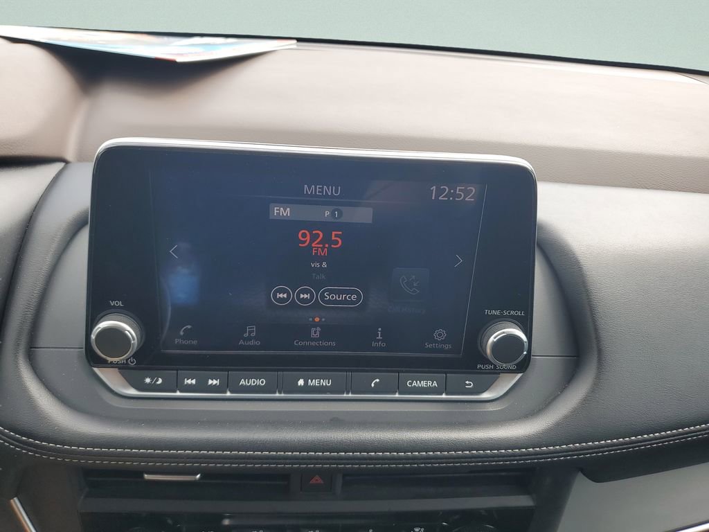 Used 2023 Nissan Rogue S image 21