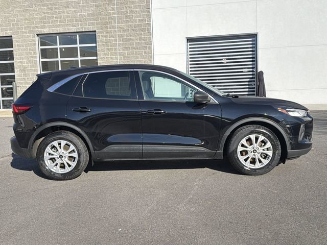 Used 2023 Ford Escape Active w/ Cold Weather Package image 3