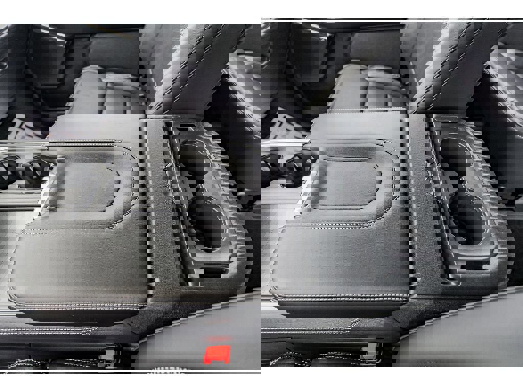 New 2025 Ford Expedition Platinum w/ Stealth Performance Package image 17