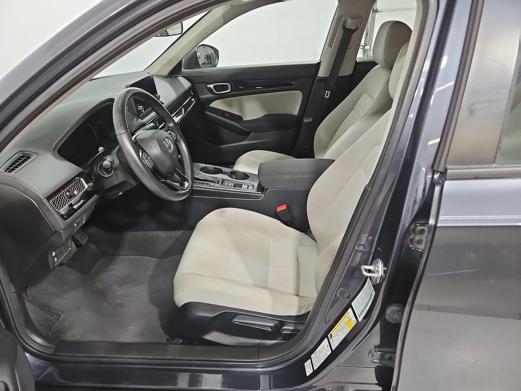 Used 2023 Honda Civic EX image 9