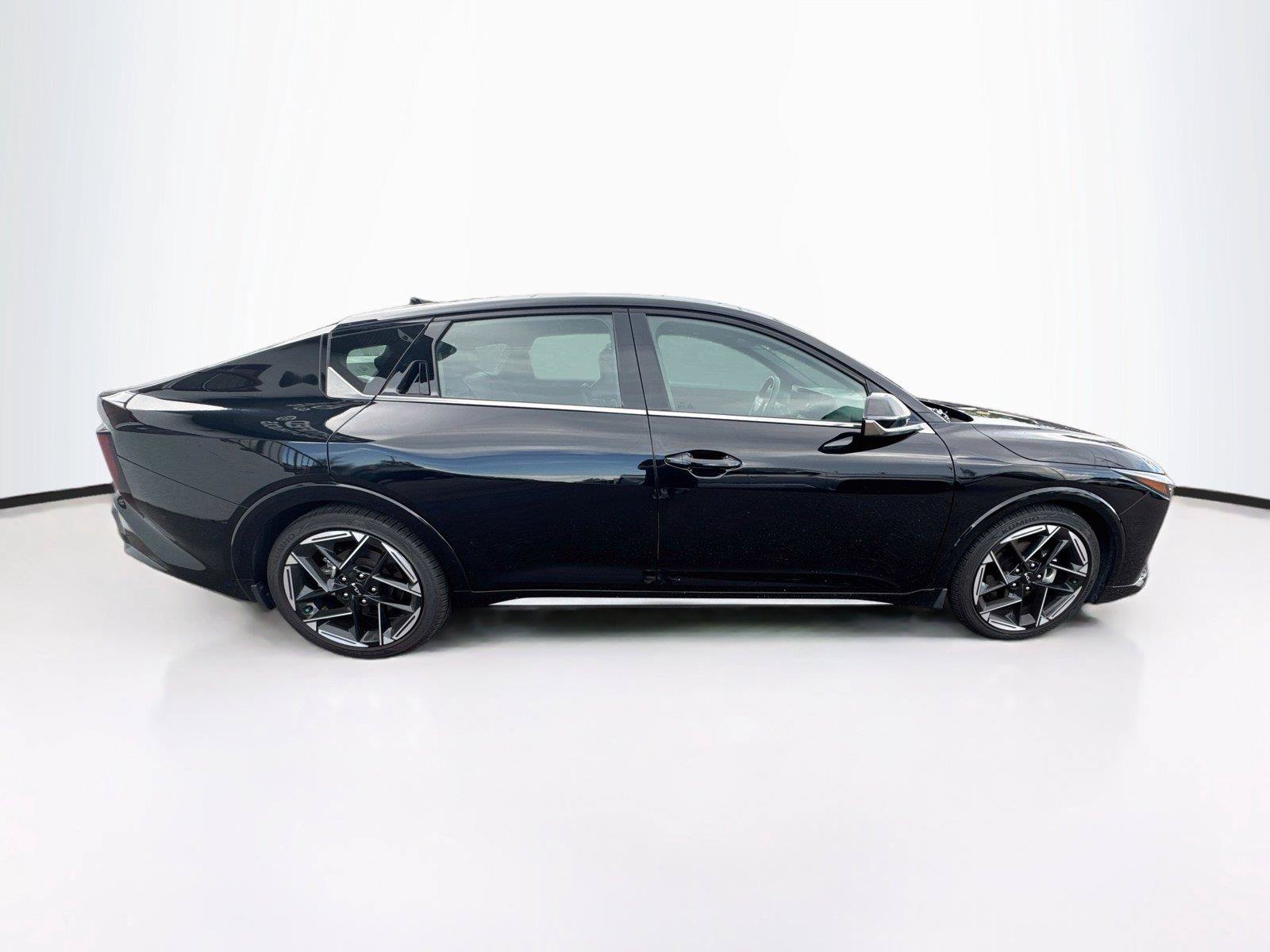 Used 2025 Kia K4 GT-Line w/ GT-Line Premium Package FWD image 5