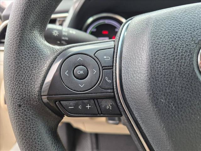 Used 2018 Toyota Camry LE FWD image 25