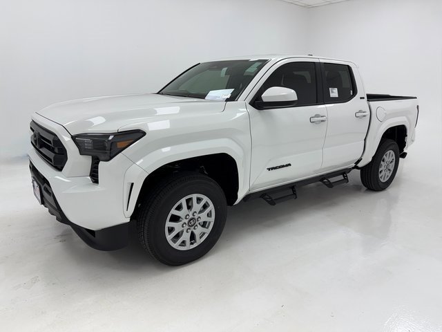 New 2026 Toyota Tacoma SR5 image 5