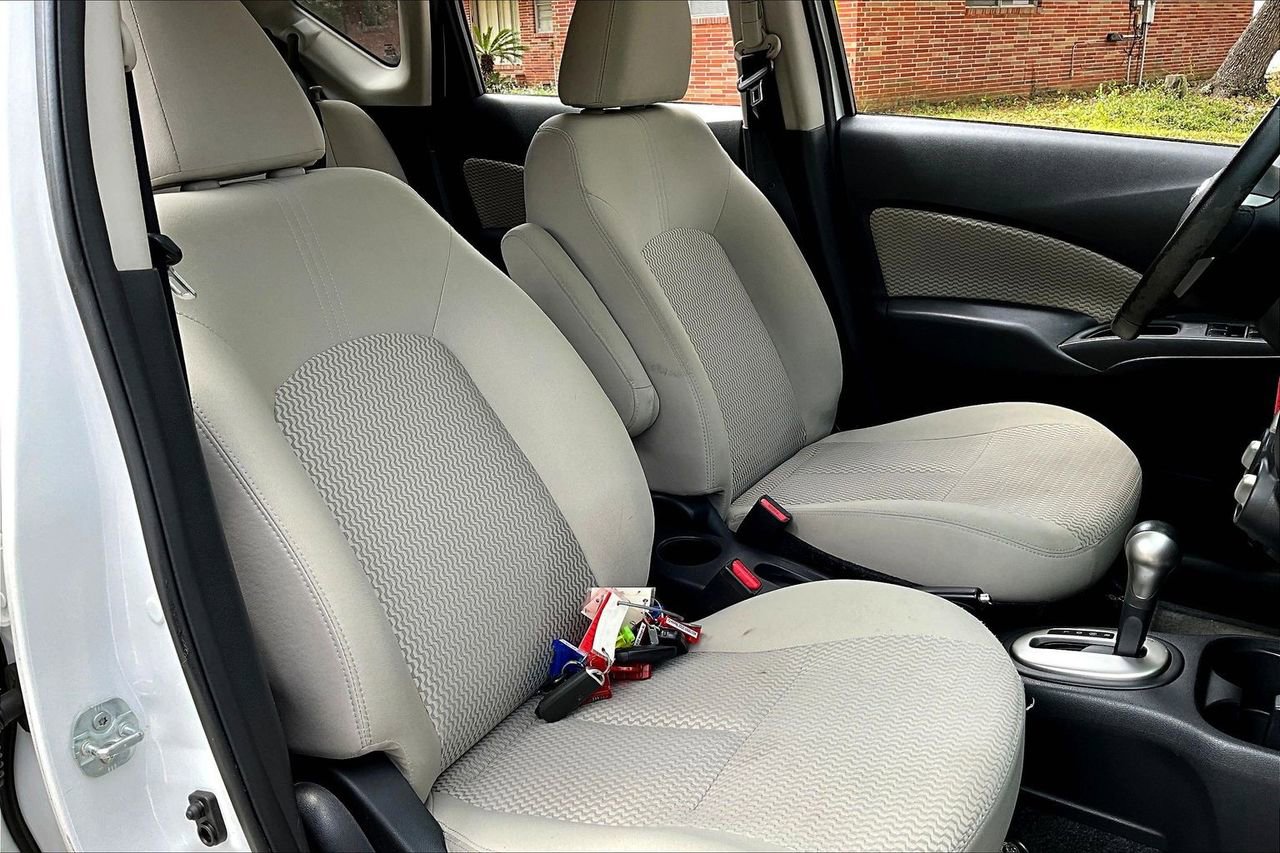 Used 2014 Nissan Versa Note SV image 28